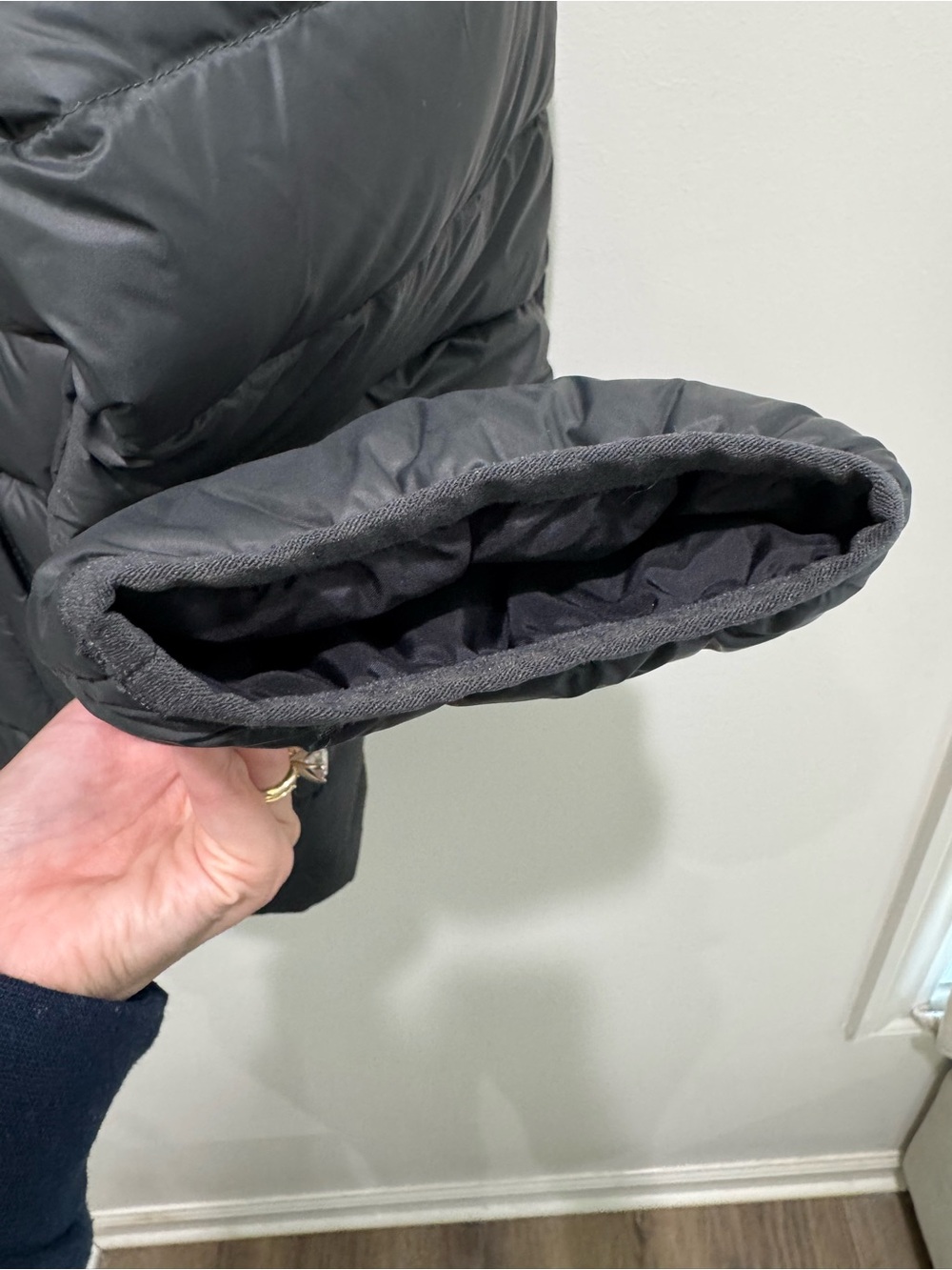 Lands’ End Men’s Wanderweight Packable Down Jacket Black Small 34-36 Lightweight - Picture 11 of 13